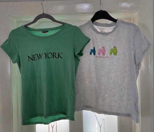 Buy & Sell Kent Thanet - Photos for T-SHIRTS X 2