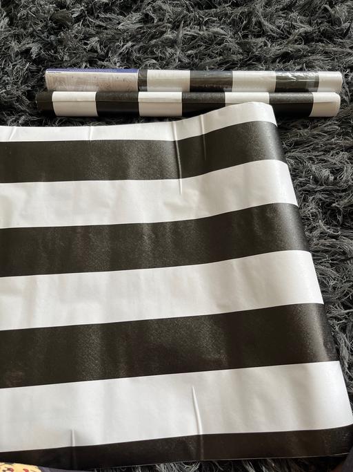Buy & Sell Worcestershire Redditch - Photos for 4 rolls of vinyl