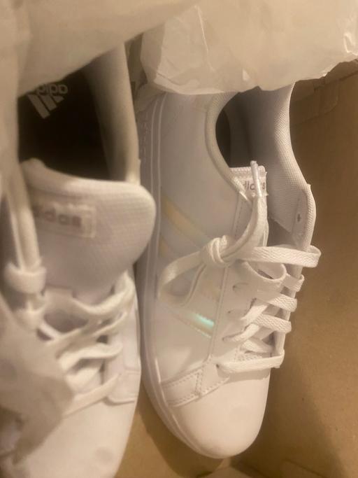 Buy & Sell Hampshire Hart - Photos for Adidas trainers