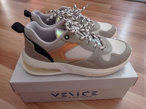 Buy & Sell West Midlands Sandwell - Photos for Trainers size 6