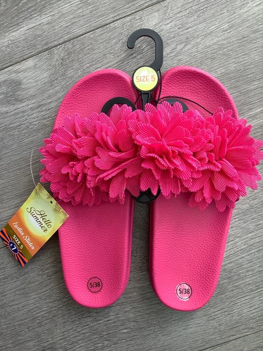 Buy & Sell North Northamptonshire Finedon - North Northamptonshire - Photos for Ladies sliders size 5