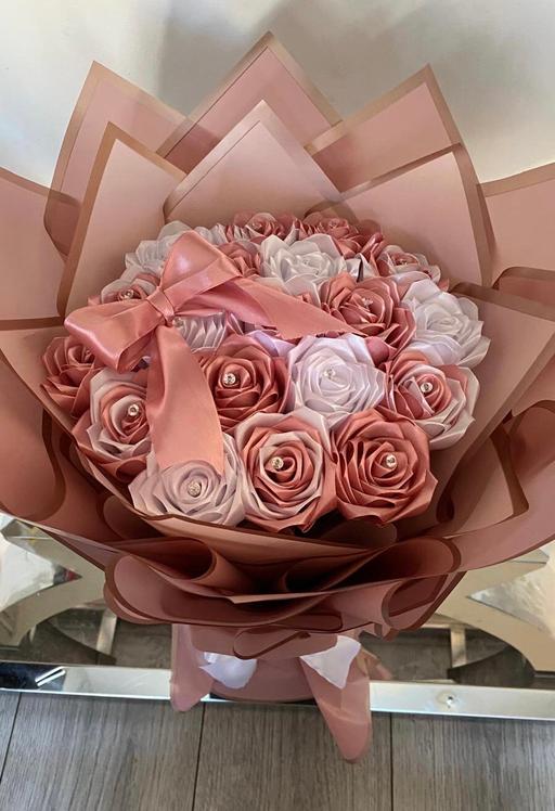 Buy & Sell Merseyside Knowsley - Photos for Hand made eternal satin roses