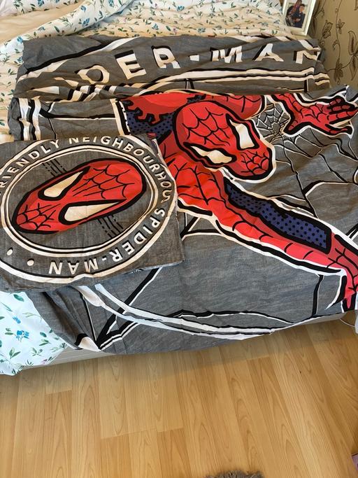 Buy & Sell Barking and Dagenham - Photos for Single duvet cover and pillow case