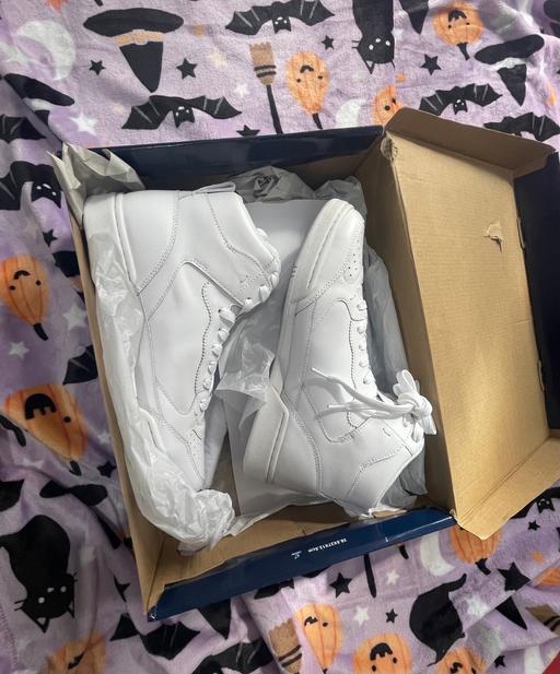 Buy & Sell East London Forest Gate - East London - Photos for polo trainer original