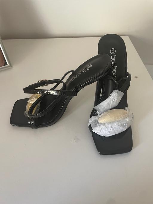 Buy & Sell South West London Stockwell - South West London - Photos for New boohoo heels