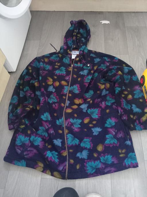 Buy & Sell Kent Folkestone and Hythe - Photos for size large fleece