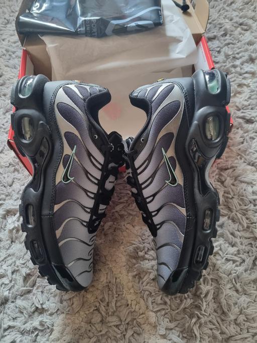 Buy & Sell Kent Swale - Photos for Black And White Nike Air Tns