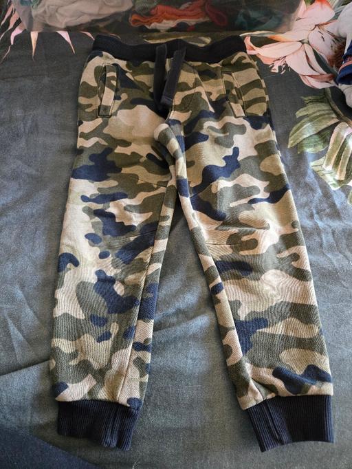 Buy & Sell Handsworth Sheffield - Photos for 3 years boys joggers from matalan