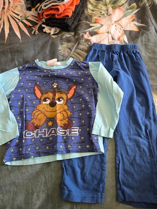 Buy & Sell Hackenthorpe Sheffield - Photos for 3-4 years chase paw patrol pyjamas