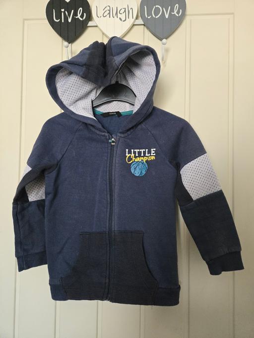 Buy & Sell Handsworth Sheffield - Photos for 4-5 years zip up hooded jacket asda