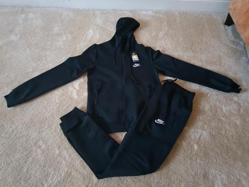 Buy & Sell East London Redbridge - Photos for Nike Full Tracksuit, Medium, Brand New