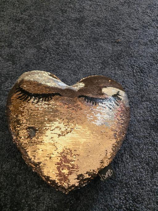 Buy & Sell West Midlands Birmingham - Photos for sequin cushion