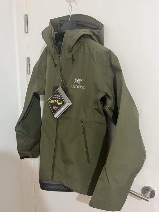 Buy & Sell East London Blackhorse Road - East London - Photos for Arc’teryx LT beta