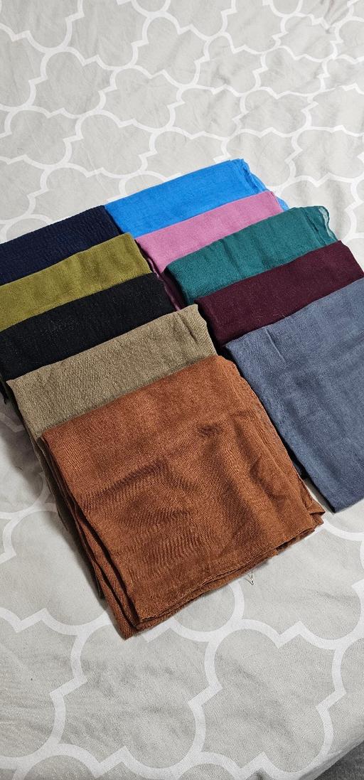 Buy & Sell East London Bromley - East London - Photos for Bundle of Hijabs Scarves ×10