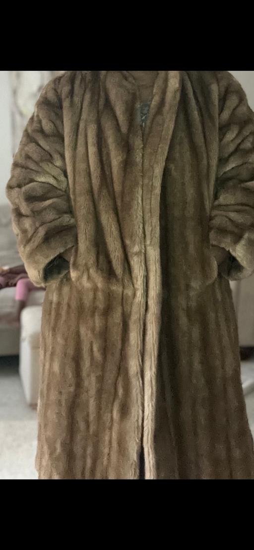 Buy & Sell West Midlands Birmingham - Photos for Faux fur full length coat