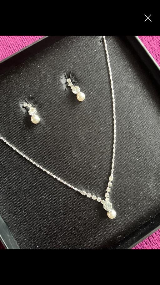 Buy & Sell West Midlands Sandwell - Photos for Ladies Necklace & Earrings Set