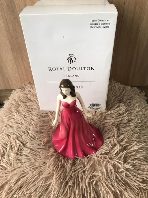 Buy & Sell Windsor and Maidenhead Datchet - Sutton - Photos for Royal doulton figurine