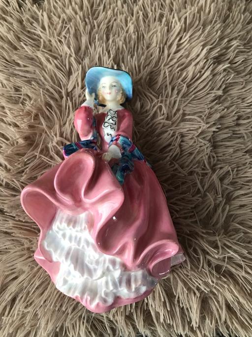 Buy & Sell Windsor and Maidenhead Datchet - Sutton - Photos for Royal doulton figurine
