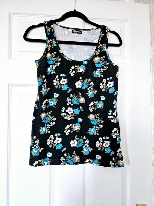 Buy & Sell South Yorkshire Doncaster - Photos for Summer vest top, size 10.