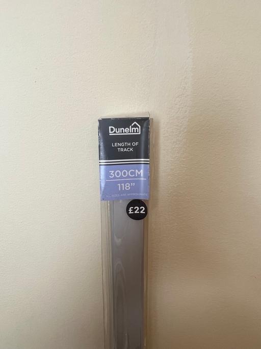 Buy & Sell Buckinghamshire High Wycombe - HP13 - Photos for Dunelm Blinds metal track