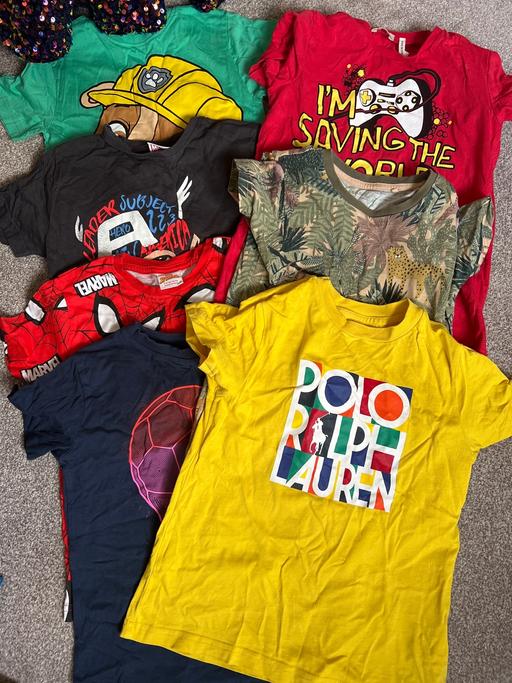 Buy & Sell East London Leamouth - East London - Photos for Boys t shirt