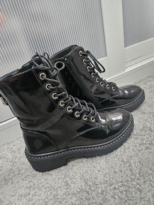 Buy & Sell Halton Weston Point - Watford - Photos for Size 3 NEW LOOK black patent boots