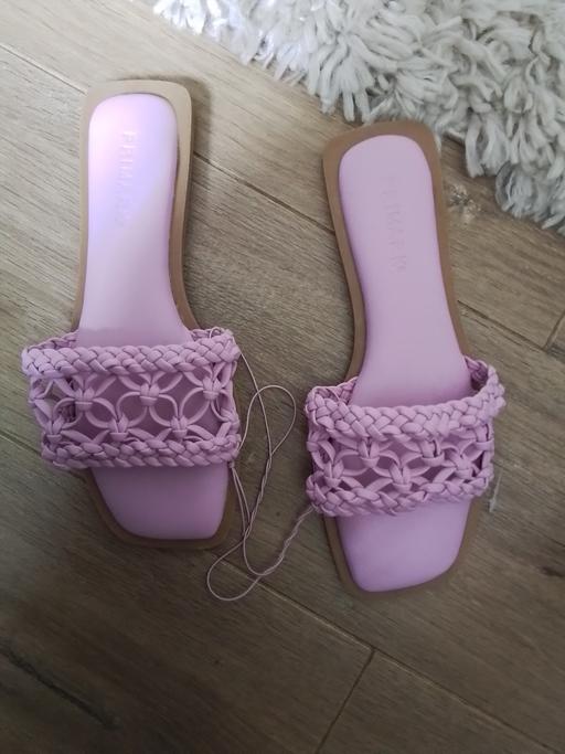 Buy & Sell Brierley Hill Dudley - Photos for size 5 pink sliders