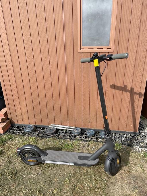 Buy & Sell South East London Woodside - Croydon - Photos for xiaomi electric scooter 