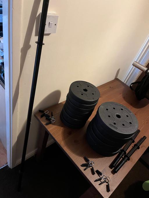 Buy & Sell Staffordshire South Staffordshire - Photos for 50kg Weights Set