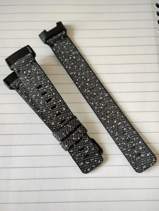 Buy & Sell Devon Teignbridge - Photos for Fitbit Charge 4 marl strap (both sizes)