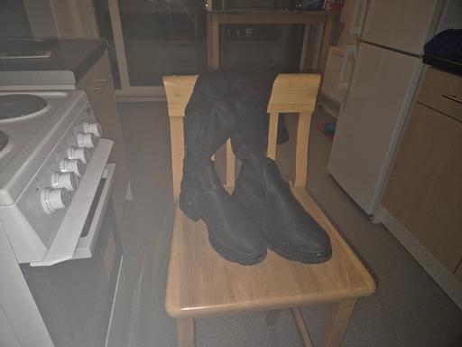 Buy & Sell South East London Peckham - South East London - Photos for knee high swade boots