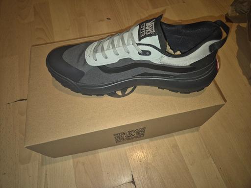 Buy & Sell South East London Peckham - South East London - Photos for vans mte trainers.