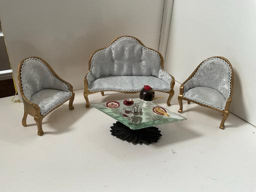 Buy & Sell East London Maryland - East London - Photos for Dolls house