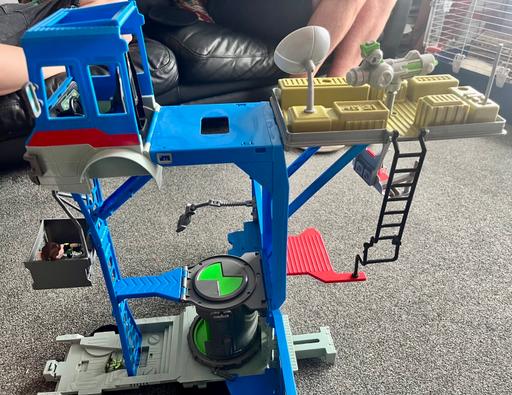 Buy & Sell South West London Hook - South West London - Photos for Ben 10 Rust Bucket