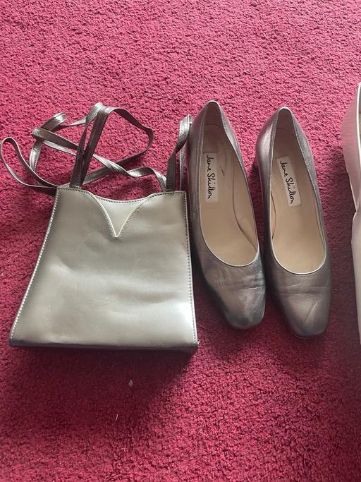 Buy & Sell West Midlands Dudley - Photos for Shoes and handbag