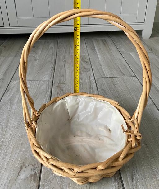 Buy & Sell West Midlands Birmingham - Photos for Large Wicker Basket - Easter Basket