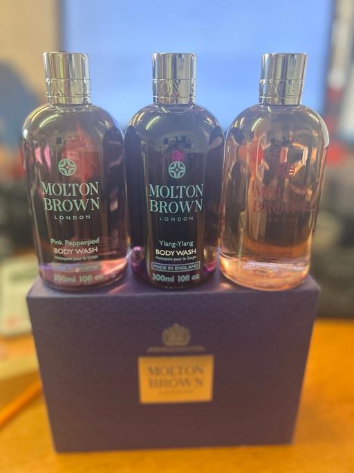 Buy & Sell Worcestershire Redditch - Photos for Molton Brown- 3 piece body wash