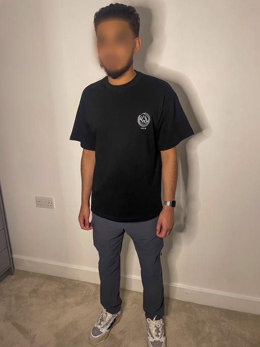 Buy & Sell East London Leyton - E15 - Photos for Black Oversized Hilm T-Shirt
