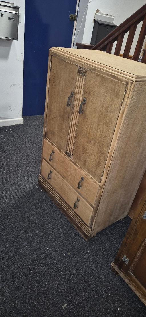 Buy & Sell Staffordshire Newcastle-under-Lyme - Photos for Early 1900s Cabinet