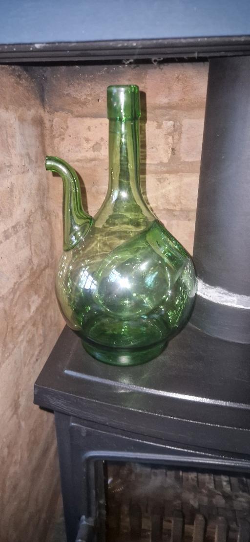 Buy & Sell Worcestershire Bromsgrove - Photos for Very unusual vintage green glass bottle