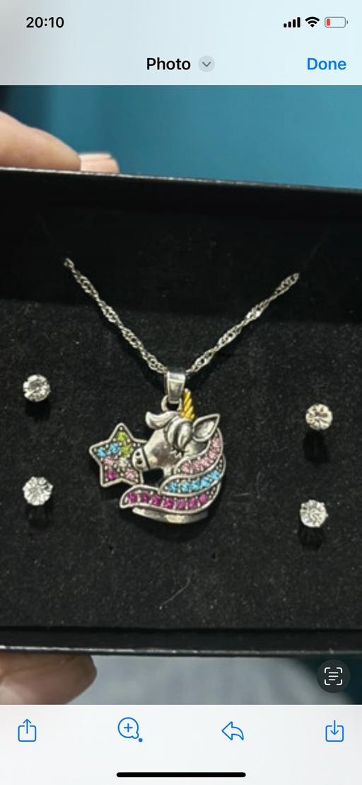 Buy & Sell South West London Norbury - South West London - Photos for Necklace and 2 pairs earrings