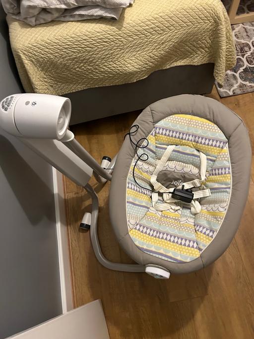 Buy & Sell North London Hoxton - North London - Photos for Baby swing