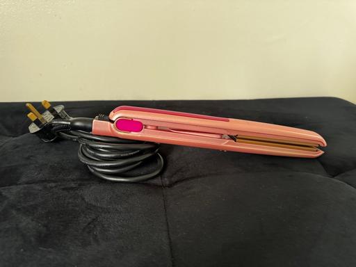 Buy & Sell North Northamptonshire Earls Barton - North Northamptonshire - Photos for Lee Stafford Hair Straightener