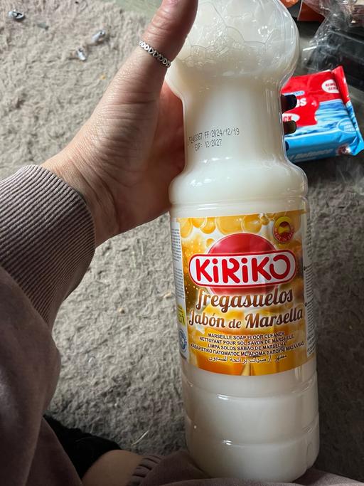 Buy & Sell West Midlands Wolverhampton - Photos for New 1.5 litre Spanish floor cleaners