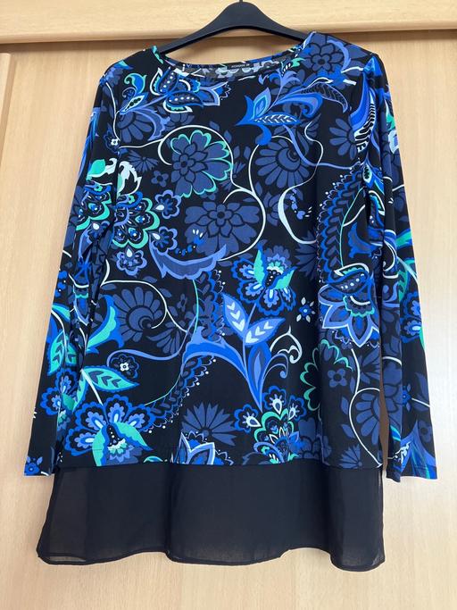 Buy & Sell West Midlands Sandwell - Photos for Size 20 Ladies Roman Top
