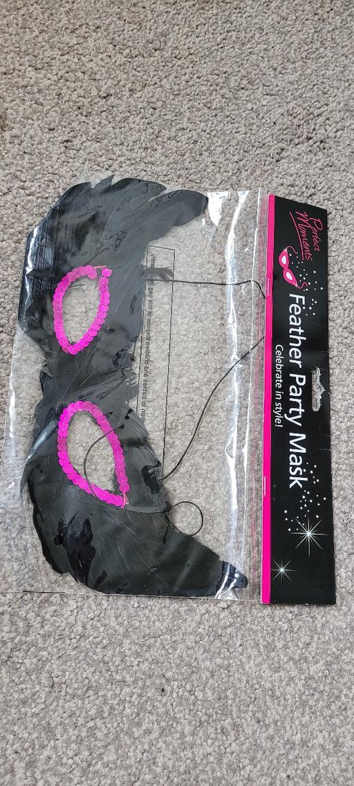 Buy & Sell South Yorkshire Barnsley - Photos for New feather party mask