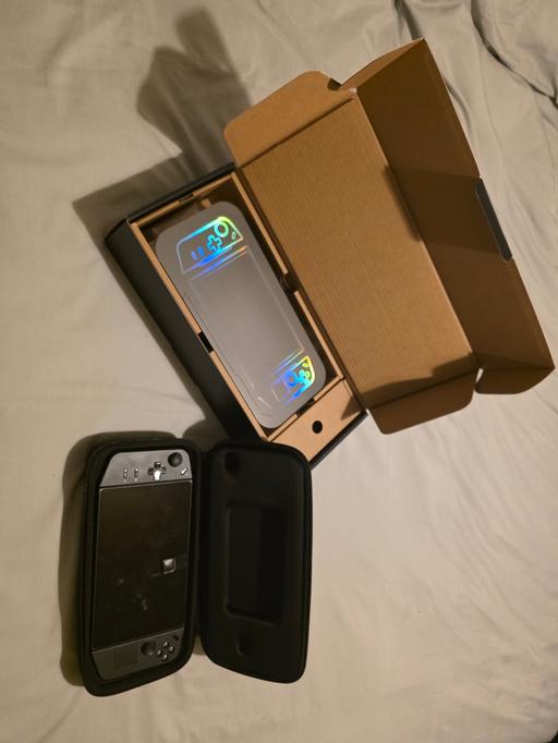 Buy & Sell East London Victoria Docks - East London - Photos for LENOVO Legion Go Handheld Gaming Console