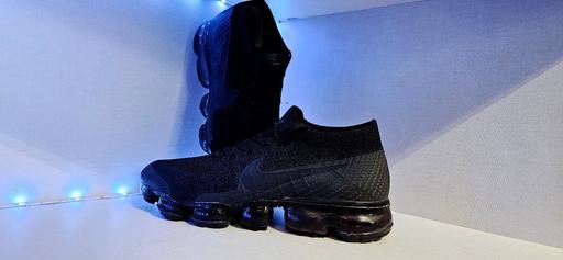 Buy & Sell East London Custom House - East London - Photos for Nike Air VaporMax Flyknit 2.0 – Triple Black