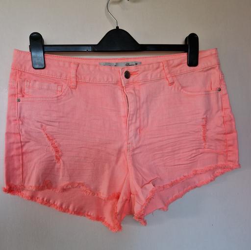 Buy & Sell Leicestershire Oadby and Wigston - Photos for (16) Ladies shorts