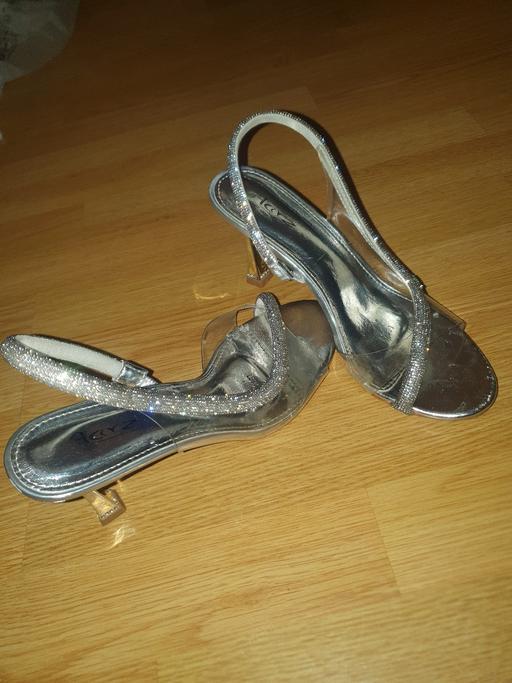 Buy & Sell East London Seven Kings - East London - Photos for silver heels